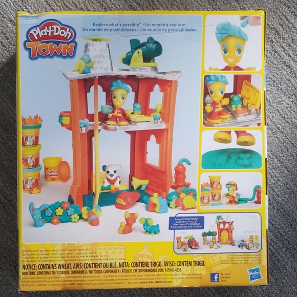 Play Doh Town - Picture 2 of 2